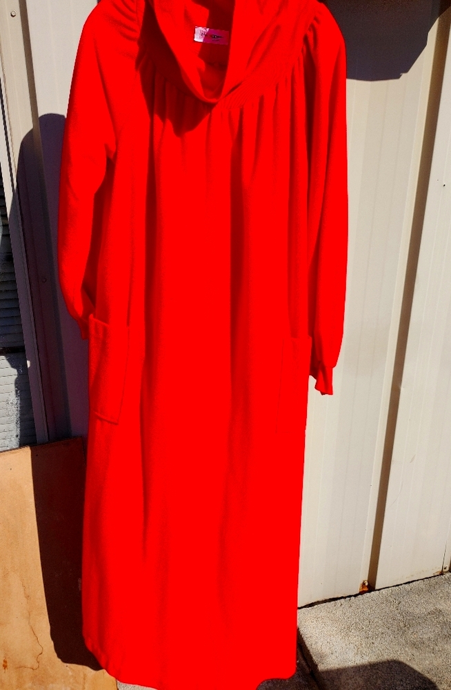 Dress with pockets
